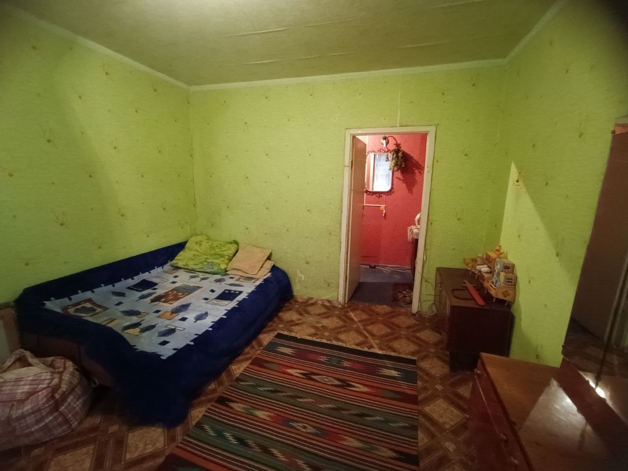 2-х комнатная квартира
кв. Волкова
ТЦ Каштан, 9/9 эт. дома, общ. пл. 54 кв.м, кухня 7 кв.м, не угловая, с/у раздельный, крыша сделана, над квартирой ...